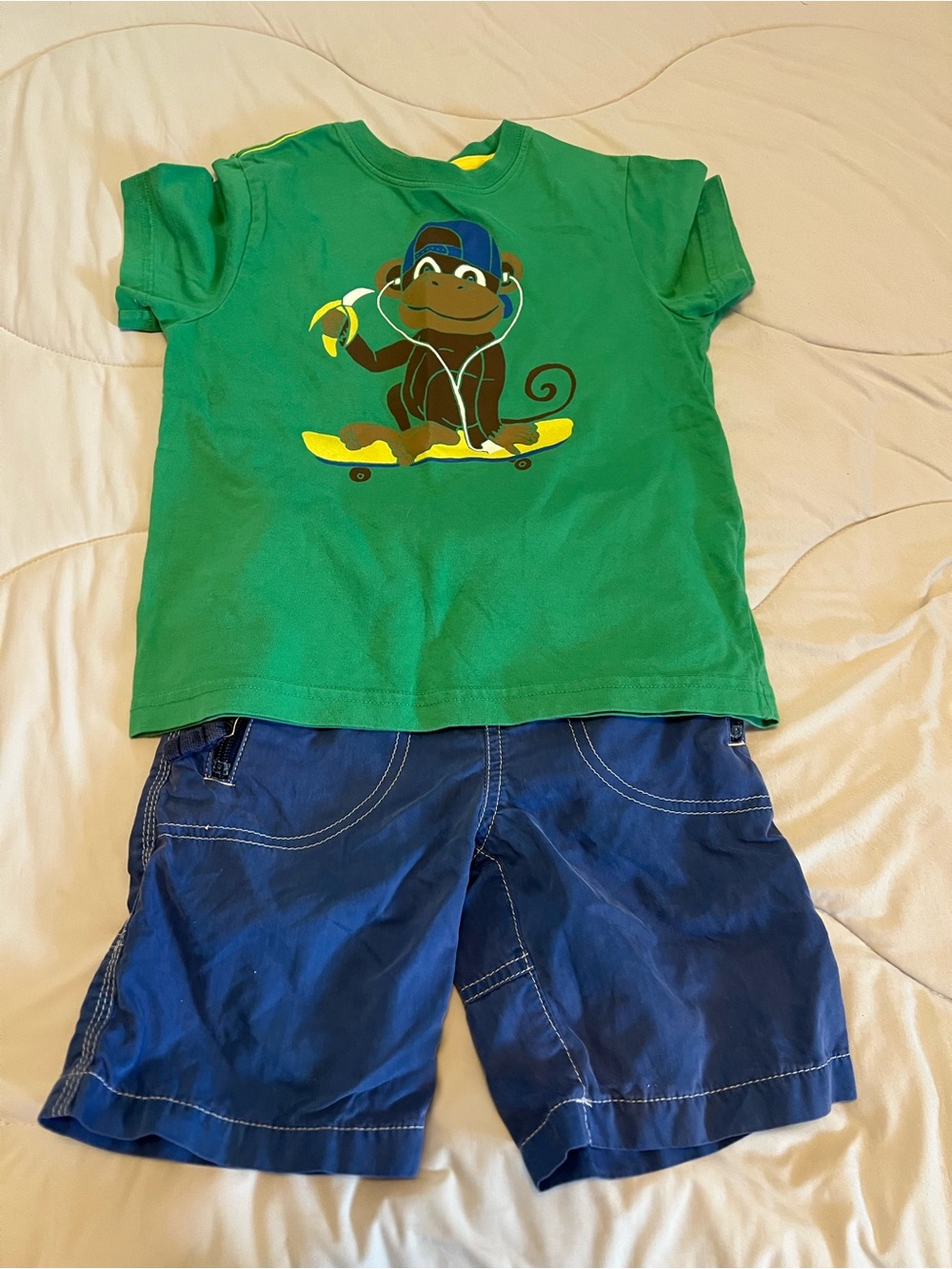 Hanna Anderson shirt size 110 
Mini Boden shorts size 5Y